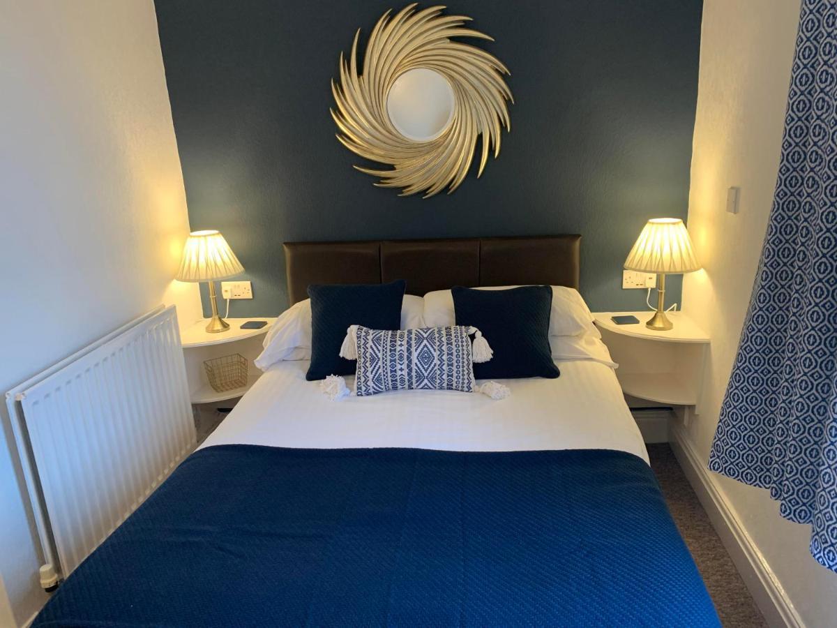 Hotel Abbots Mead 2*