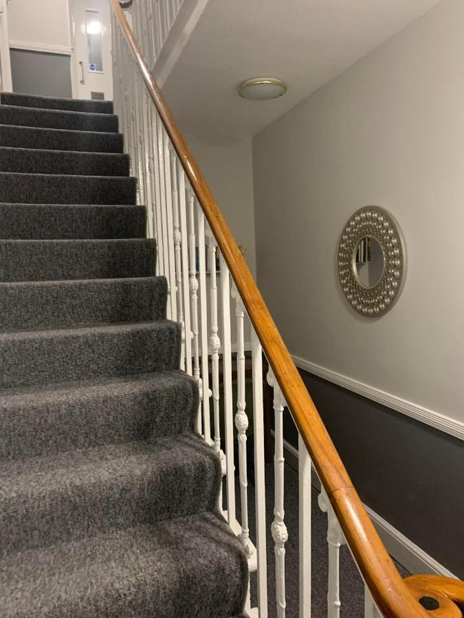 Hotel Abbots Mead 2*