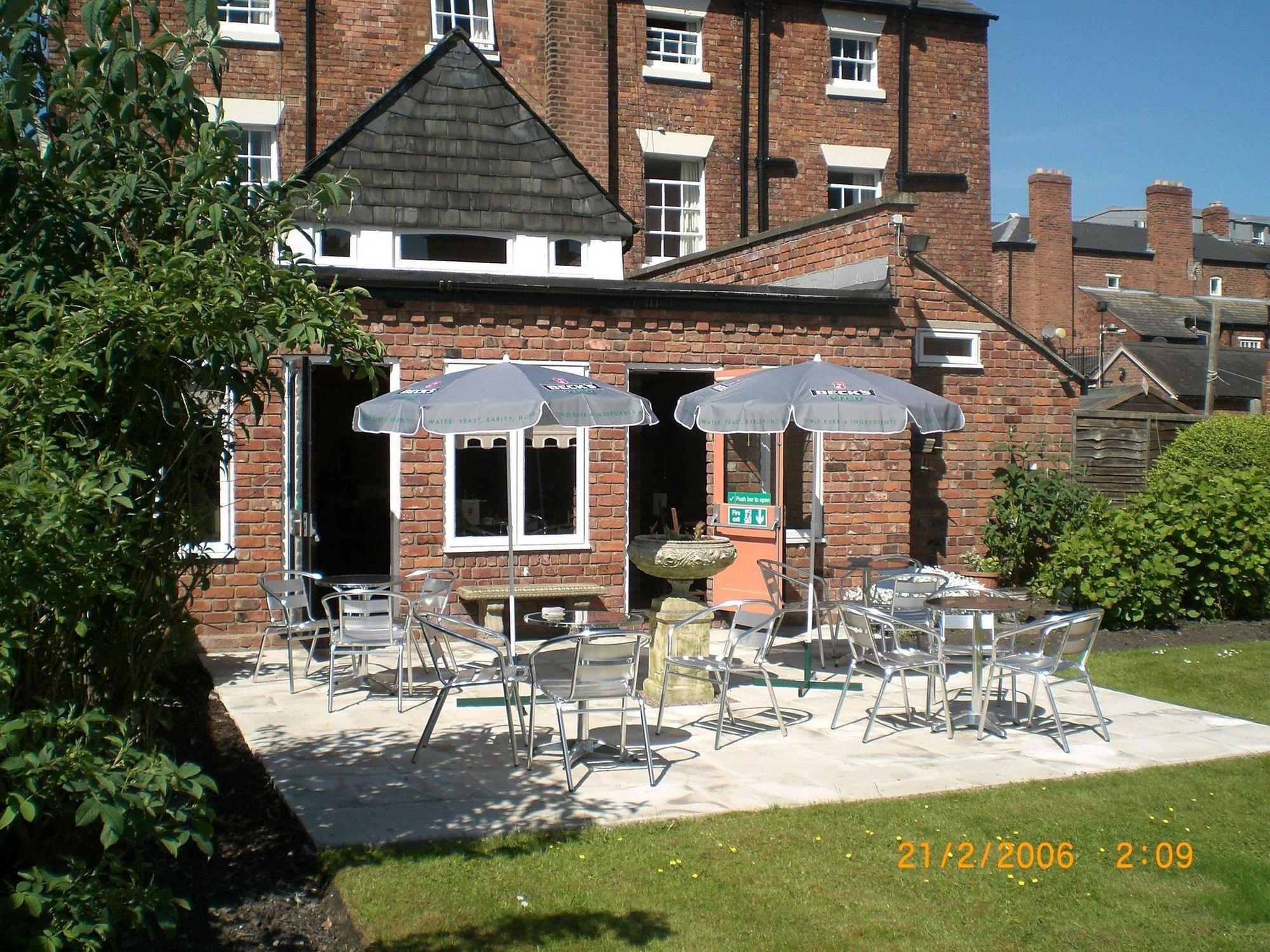 Hotel Abbots Mead 2*